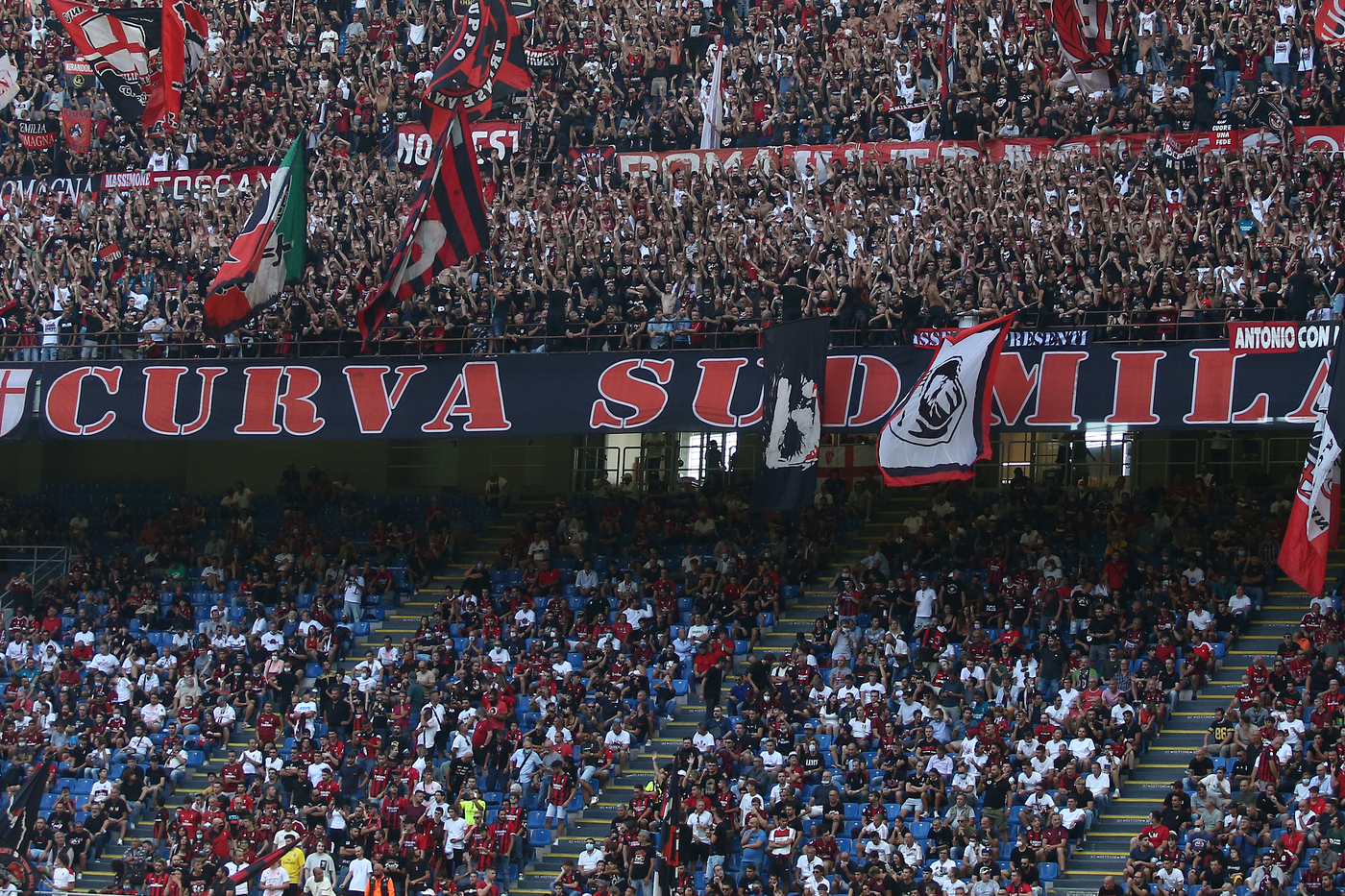 La Curva Sud a San Siro in occasione di Milan-Lazio di Serie A