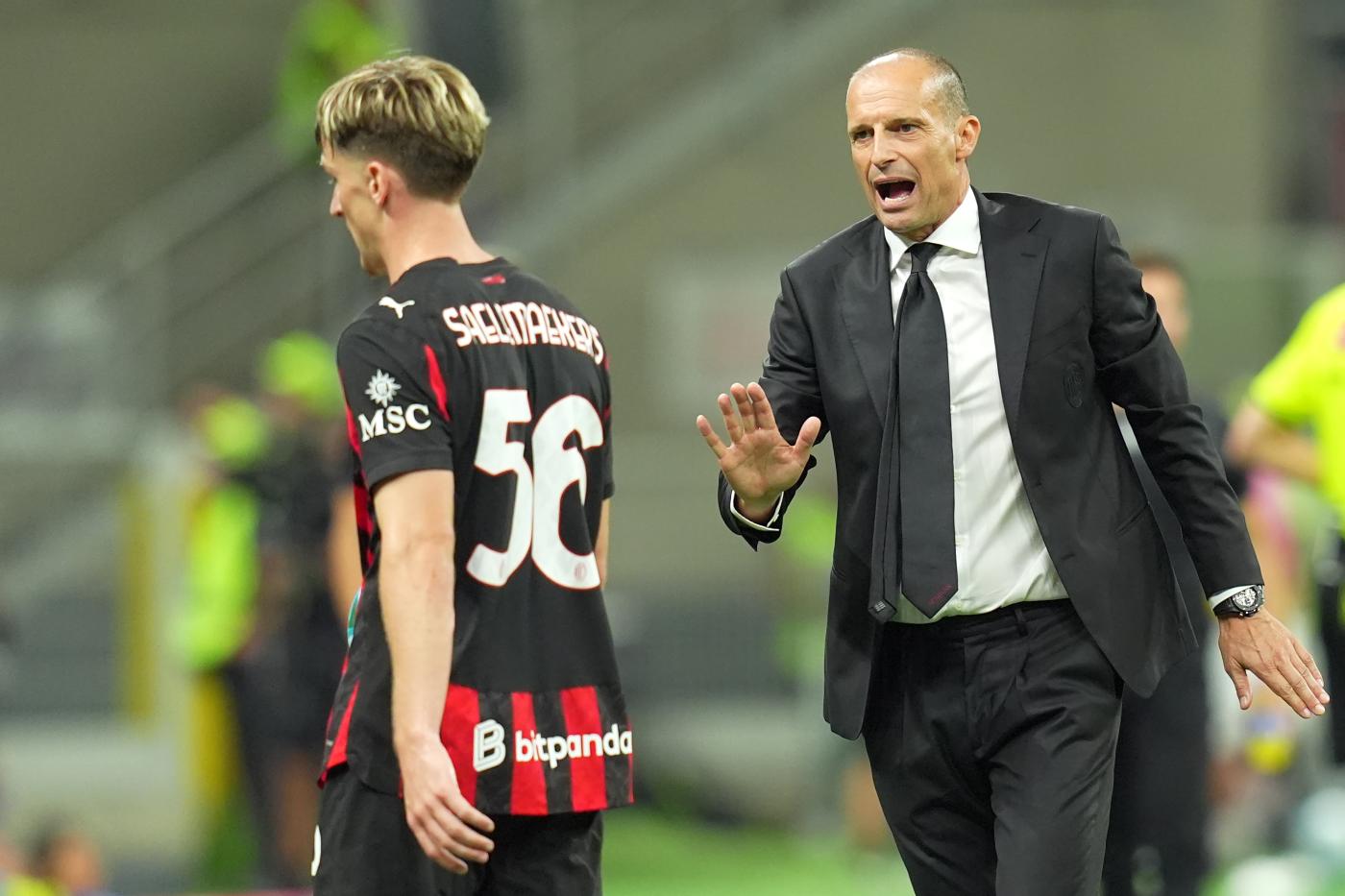 Alexis Saelemaekers Dusan Vlahovic calciomercato Milan Juventus