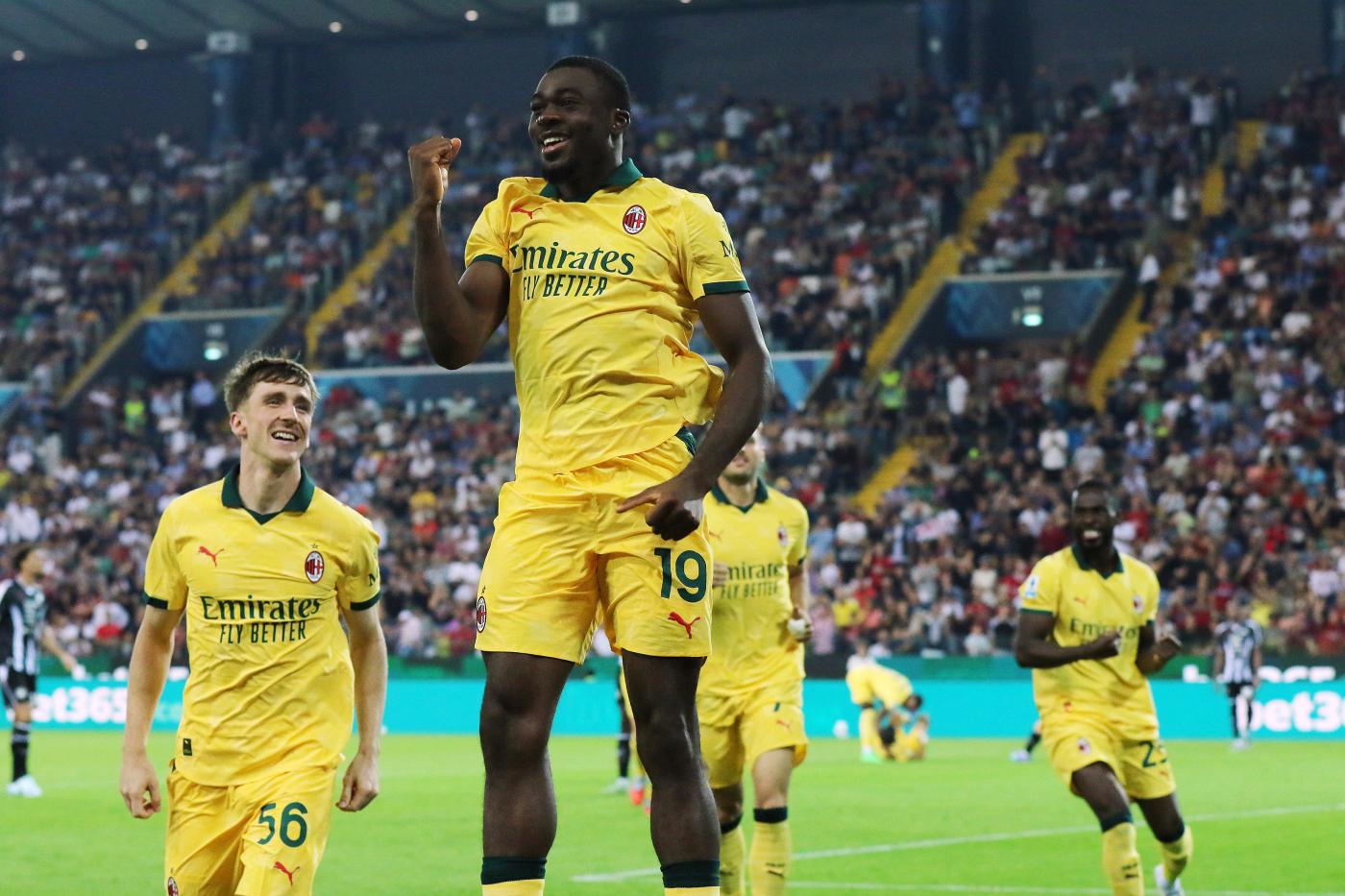 Il centrocampista del Milan Youssouf Fofana esulta per un gol segnato all'Udinese Rossonerisiamonoi.it