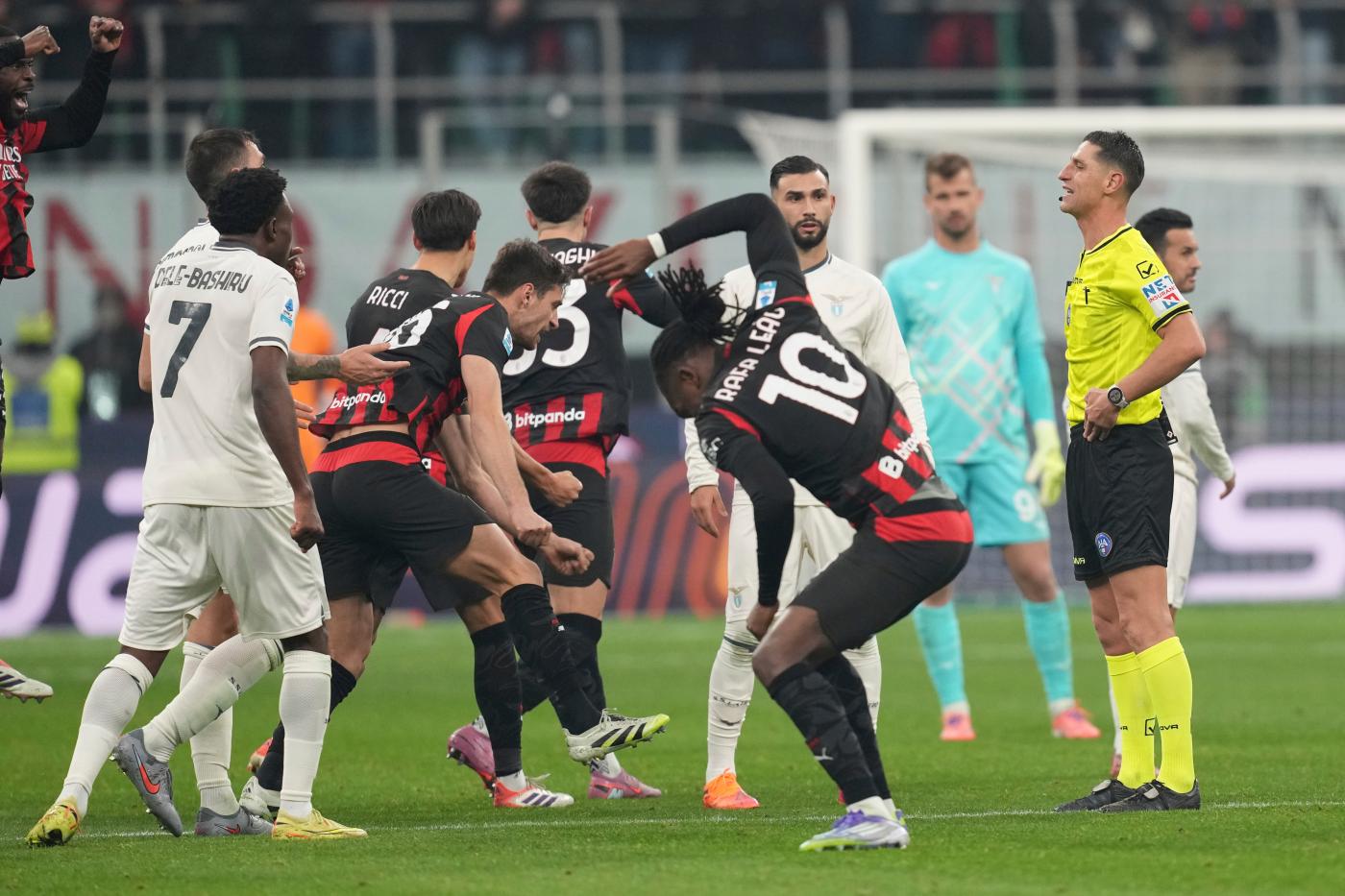 Milan Lazio rigore Pavlovic