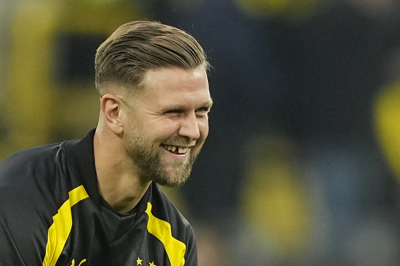 L'attaccante Niklas Fullkrug con la maglia del Borussia Dortmund Rossonerisiamonoi.it