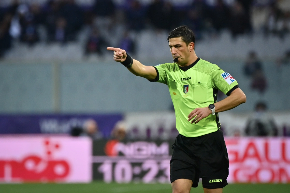 Gianluca Manganiello arbitro Bologna Milan Serie A 2024-2025