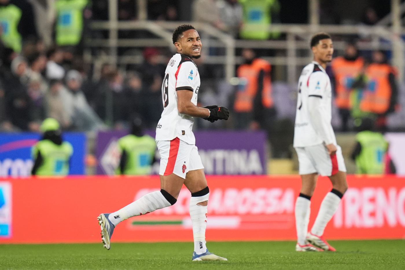 rossonerisiamonoi-fiorentina-milan-pagelle-quotidiani Nkunku festeggia il gol segnato contro la Fiorentina al Franchi Rossonerisiamonoi.it