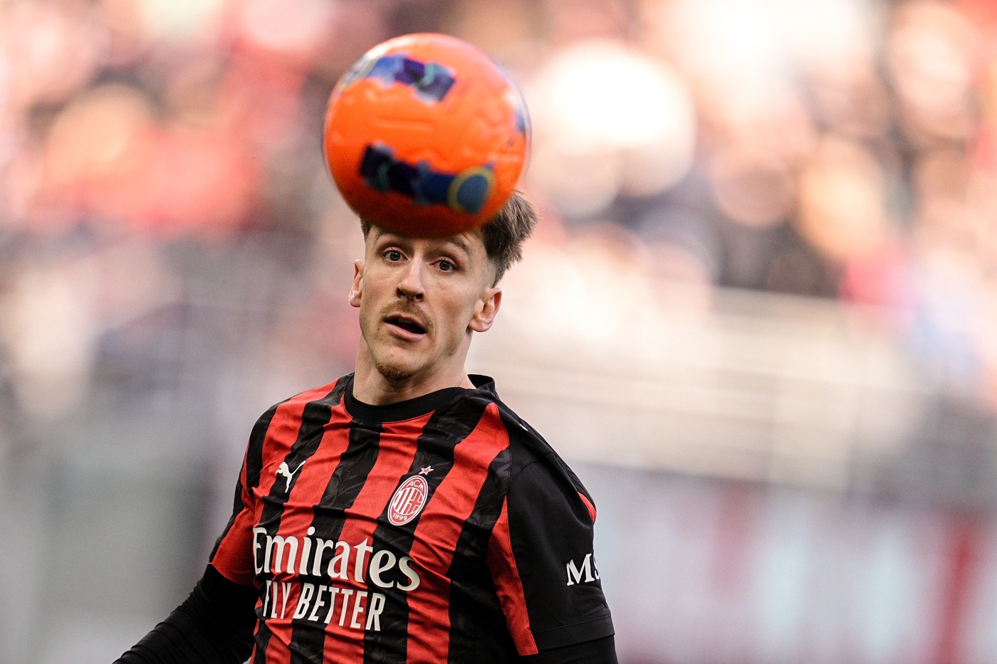 L'esterno del Milan Alexis Saelemaekers in campo in Serie A Rossonerisiamonoi.it